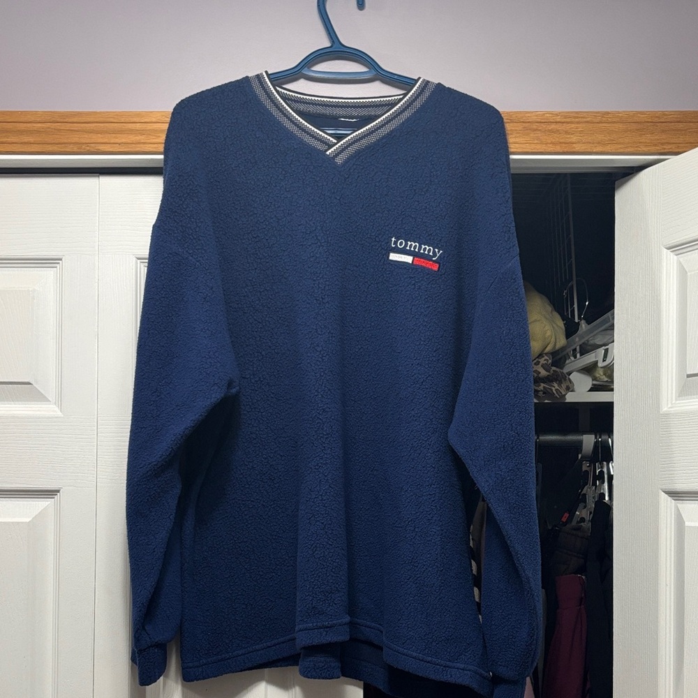 Vintage Tommy Hilfiger Navy Sherpa Fleece V-Neck Sweater Men’s L